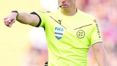 حكم مباراة الهلال و النصر